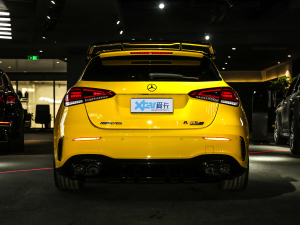 2020款AMG A 45 S 4MATIC+先型特别版 正后	