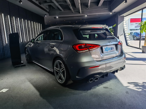 2020款AMG A 45 4MATIC+ 左后45度