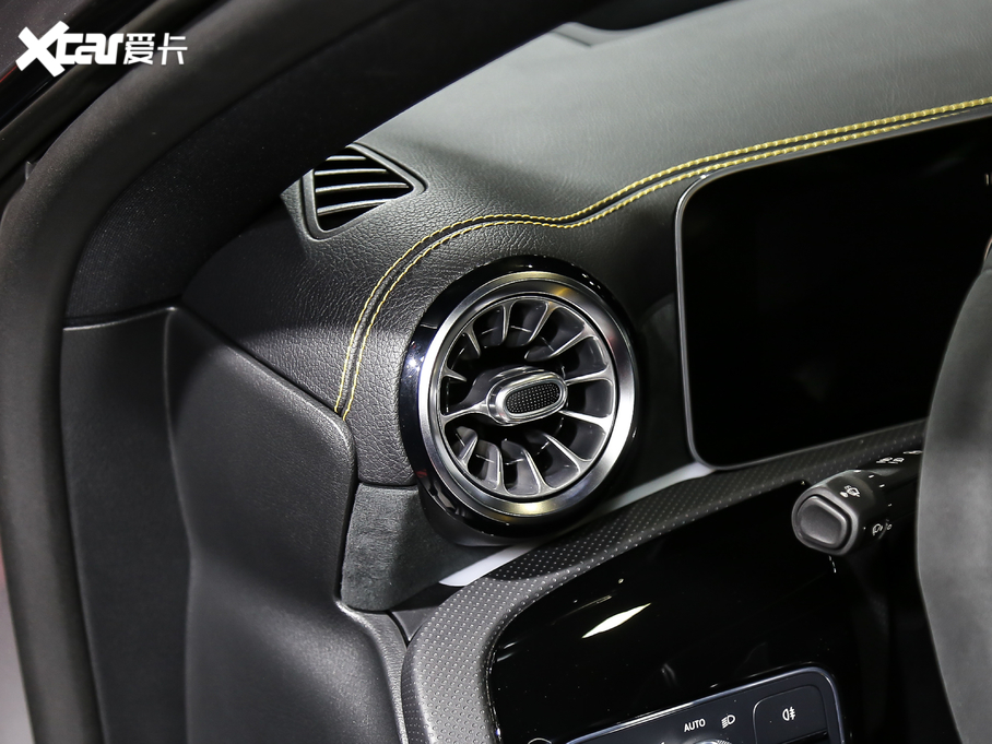 2021YCLAAMG AMG CLA 45 S 4MATIC+