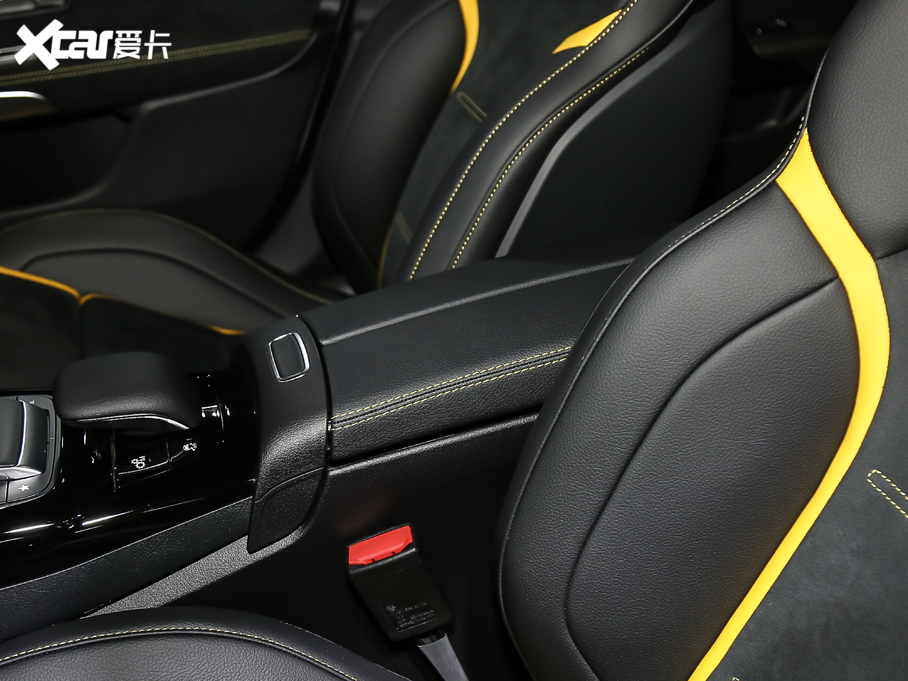 2021YCLAAMG AMG CLA 45 S 4MATIC+