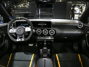 2021AMG CLA 45 S 4MATIC+ ȫ