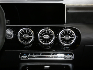 2021A(y)MG CLA 45 S 4MATIC+ {(dio)L(fng)