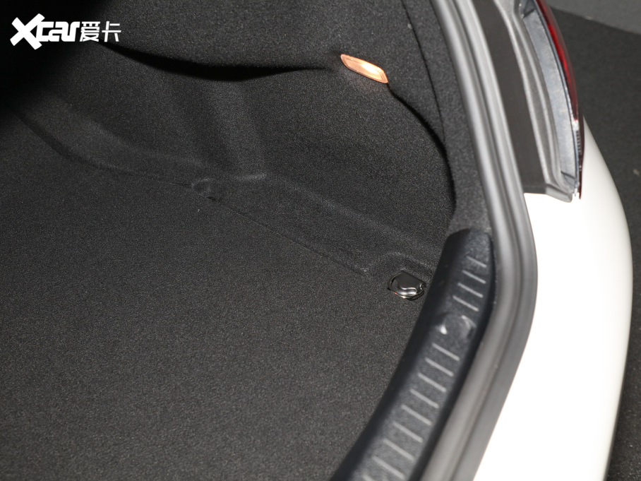 2021YC(j)AMG  AMG C 63 I܇