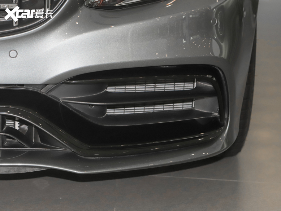 2021YCAMG AMG C 63