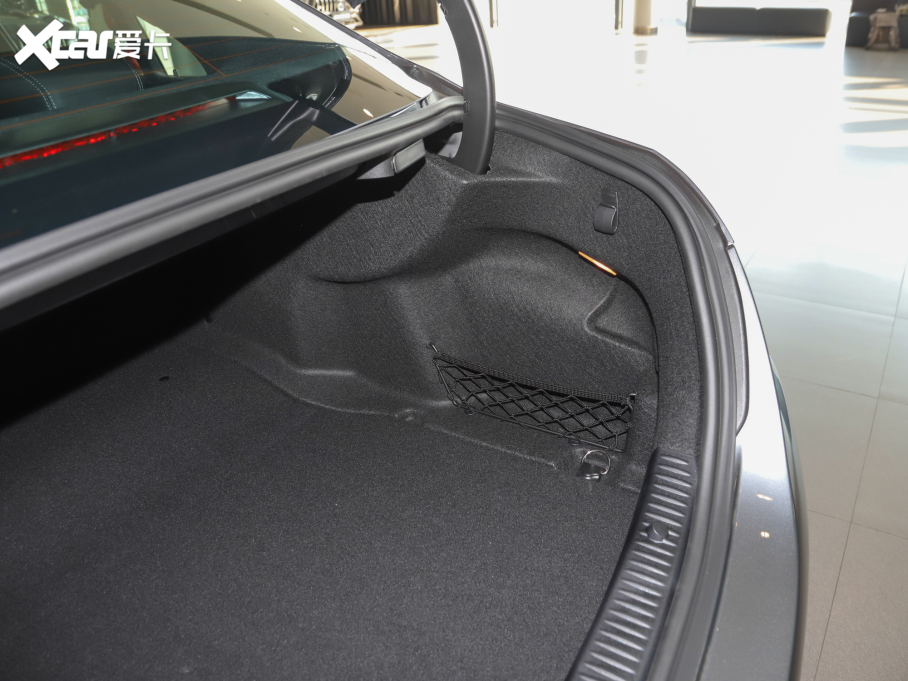 2021YCAMG AMG C 63