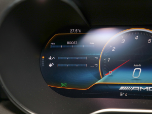 2021 AMG C 63 I܇ п؅^