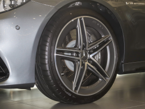 2021A(y)MG C 63 ݆Ȧ