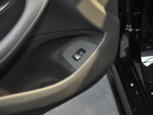 2021A(y)MG GT 50 T(mn)܇(ch) п؅^(q)