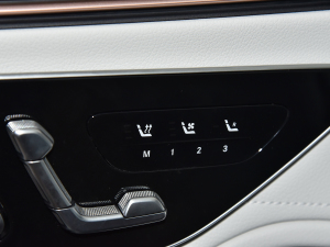 2022��A(y��)MG EQS 53 4MATIC+ ���g����