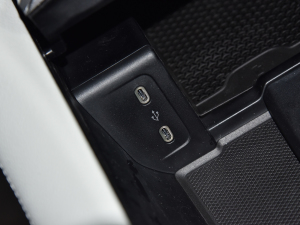 2022��AMG EQS 53 4MATIC+ �п؅^