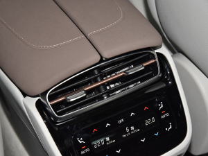 2022��AMG EQS 53 4MATIC+ �п؅^