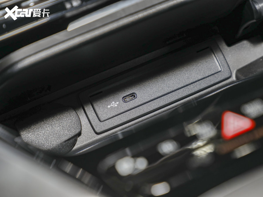 2022A(y)MG GTT(mn) AMG GT 50 4MATIC+ T(mn)܇؄e 