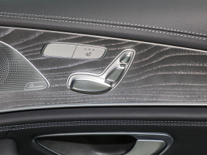 2022A(y)MG GT 50 T܇ g