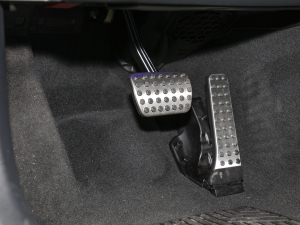 2022A(y)MG GT 50 T܇ п؅^(q)