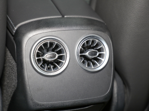 2022A(y)MG GT 50 T܇ п؅^(q)