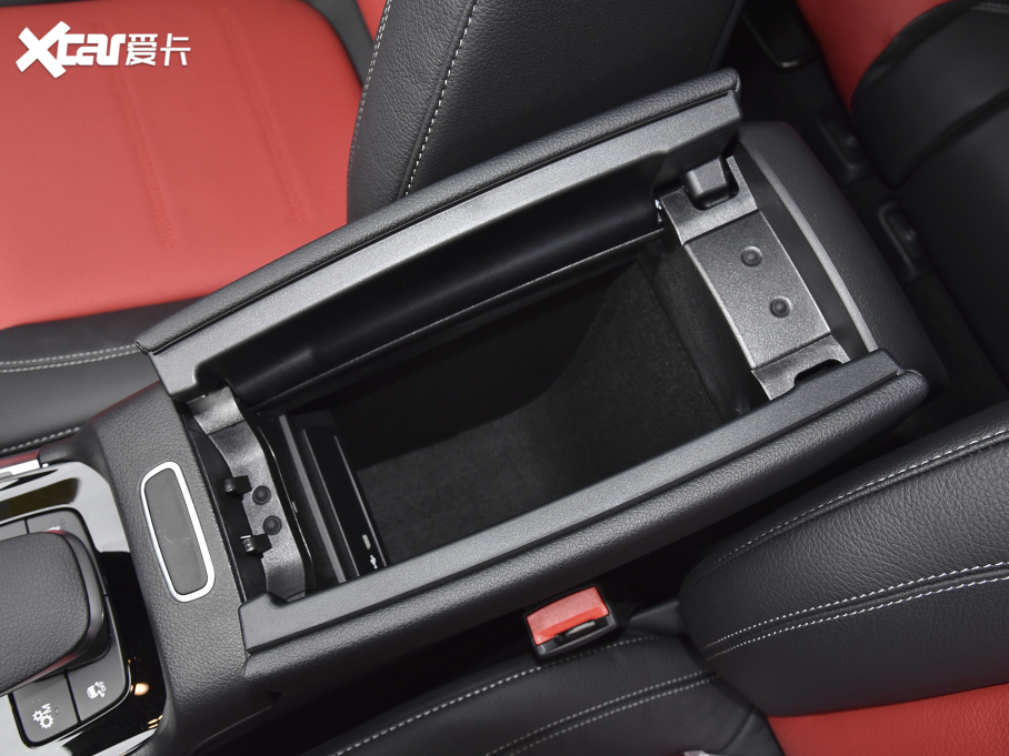 2022YGLA(j)AMG AMG GLA 35 4MATIC