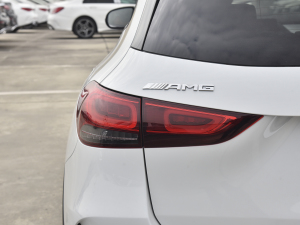 2022AMG GLA 35 4MATIC ^