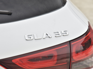 2022AMG GLA 35 4MATIC ^