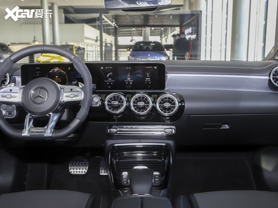 2022YAAMG(M) AMG A 45 4MATIC+