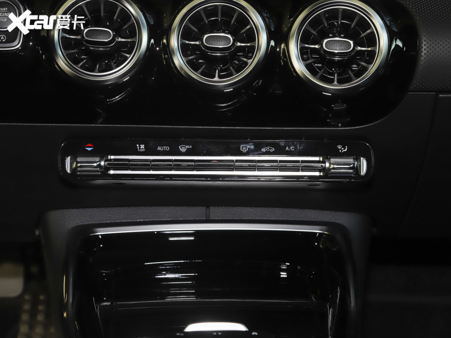 2022YAAMG(M) AMG A 45 4MATIC+