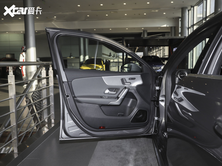 2022YAAMG(M) AMG A 45 4MATIC+