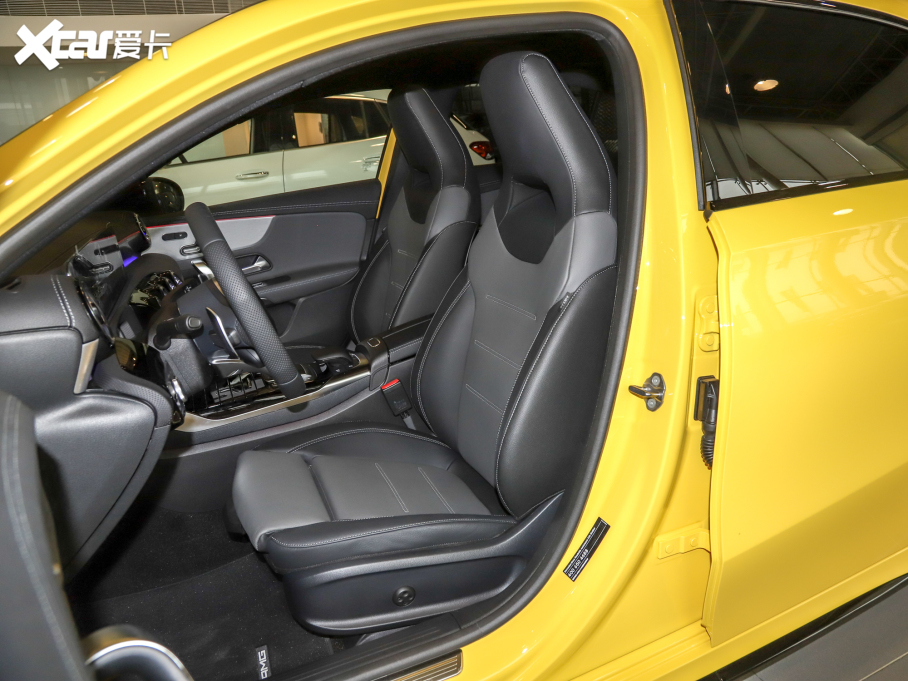 2022YAAMG(M) AMG A 35 4MATIC