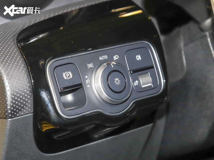 2022YAAMG(M) AMG A 35 4MATIC