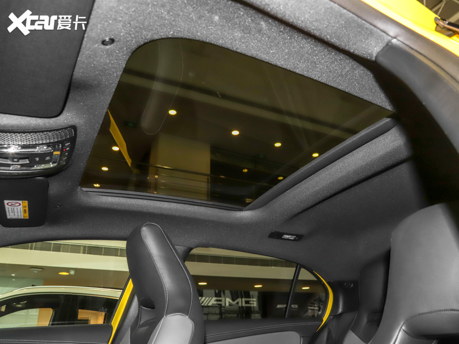 2022YAAMG(M) AMG A 35 4MATIC