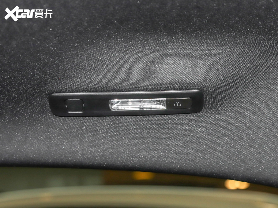 2022YAAMG(M) AMG A 35 4MATIC