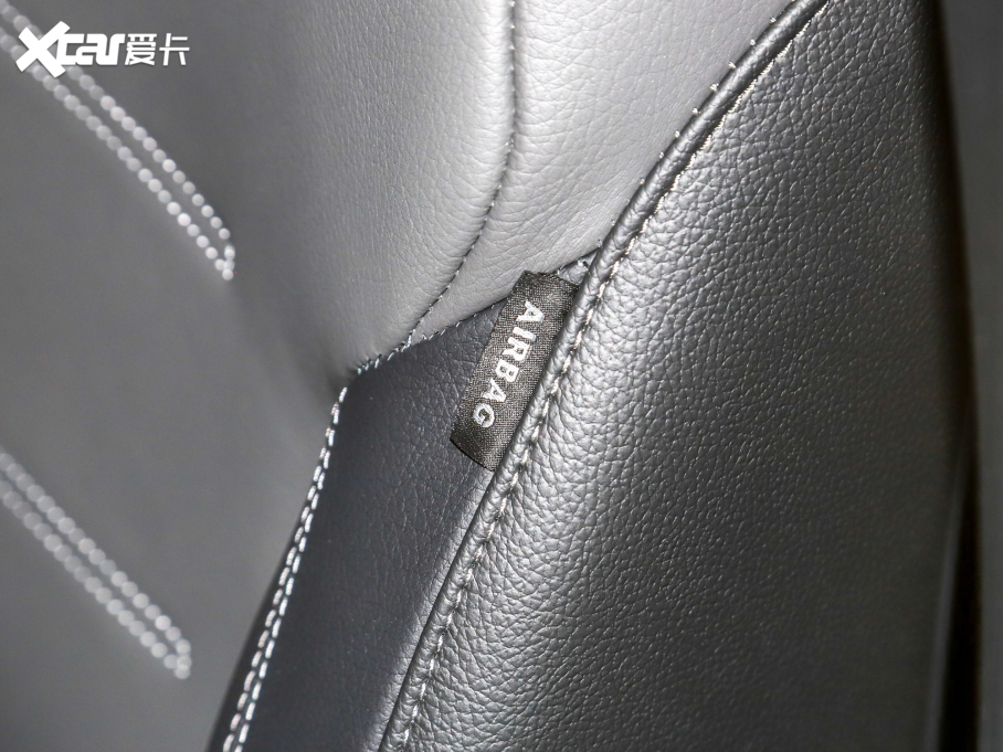 2022YAAMG(M) AMG A 35 4MATIC