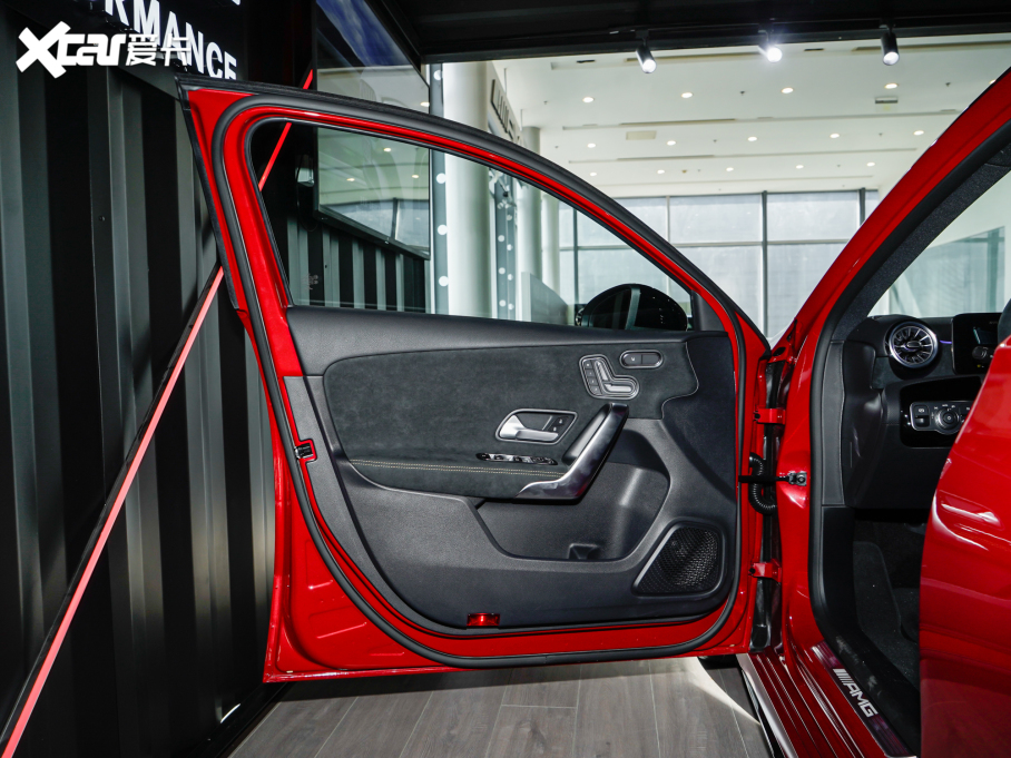 2022YAAMG(M) AMG A 45 S 4MATIC+