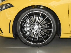 2022款AMG A 35 4MATIC 轮圈