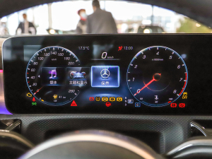 2022款AMG A 35 4MATIC 仪表