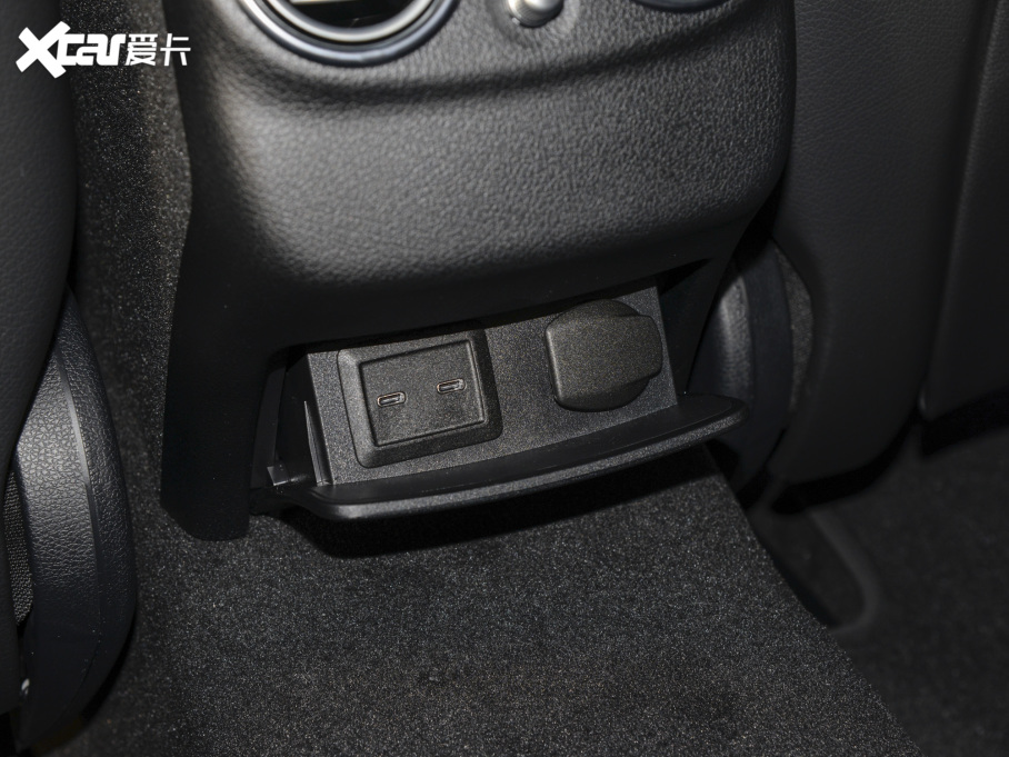 2022YEAMG AMG E 53 4MATIC+