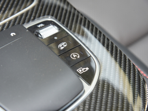 2022Ŀ AMG E 53 4MATIC+ п؅^(q)