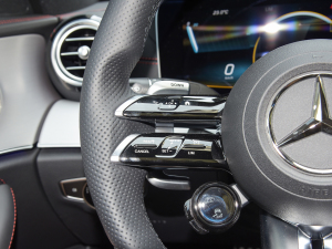 2022Ŀ AMG E 53 4MATIC+ п؅^(q)