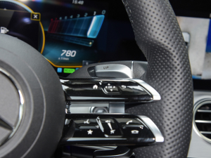 2022Ŀ AMG E 53 4MATIC+ п؅^