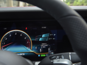 2022Ŀ AMG E 53 4MATIC+ п؅^