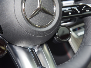 2022Ŀ AMG E 53 4MATIC+ п؅^