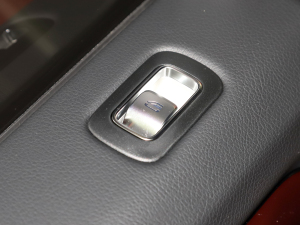 2022A(y)MG G 63 ܇ƅ^(q)