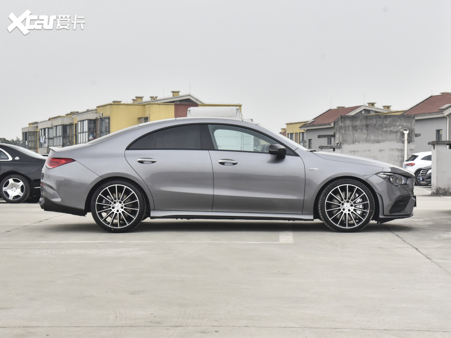 2022YCLAAMG AMG CLA 35 4MATIC