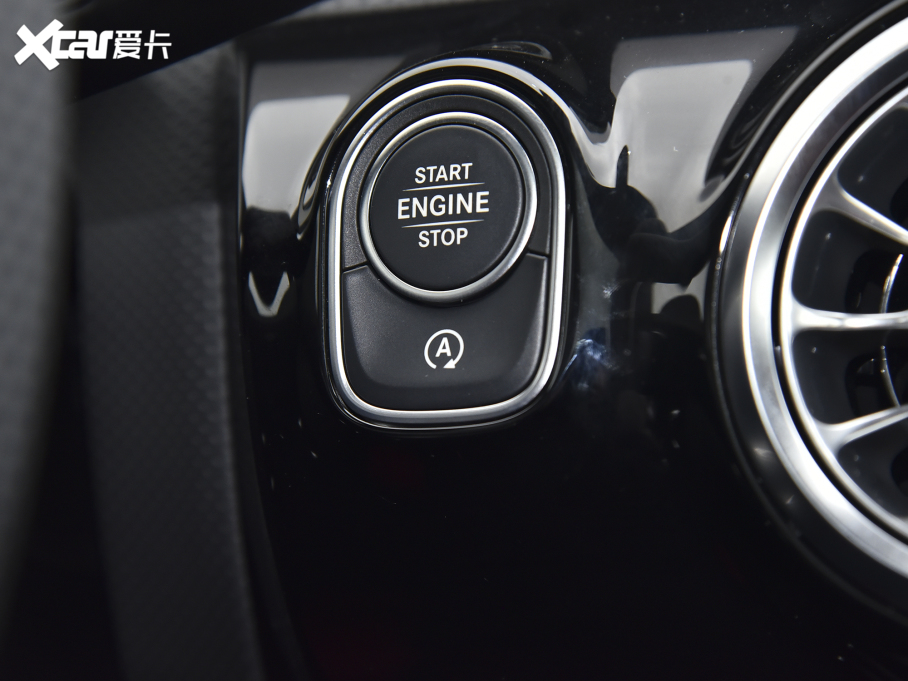 2022YCLAAMG AMG CLA 35 4MATIC