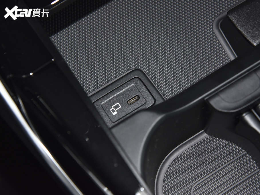 2022YCLAAMG AMG CLA 35 4MATIC