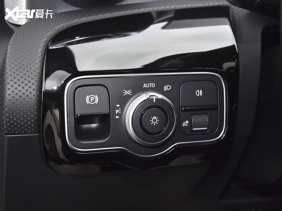 2022YCLA(j)AMG AMG CLA 35 4MATIC