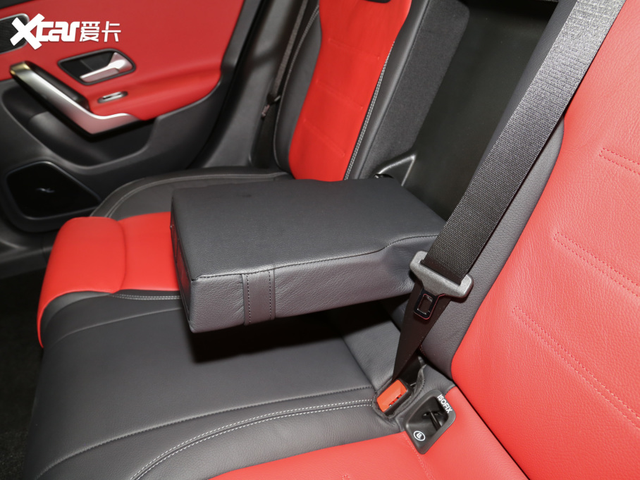 2022YCLAAMG AMG CLA 45 4MATIC+