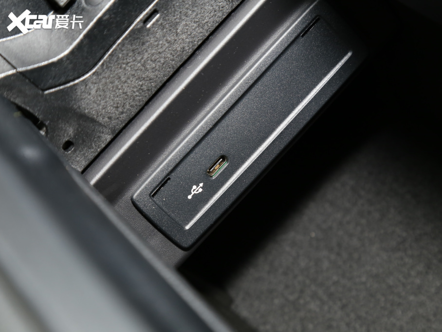 2022YCLAAMG AMG CLA 45 4MATIC+