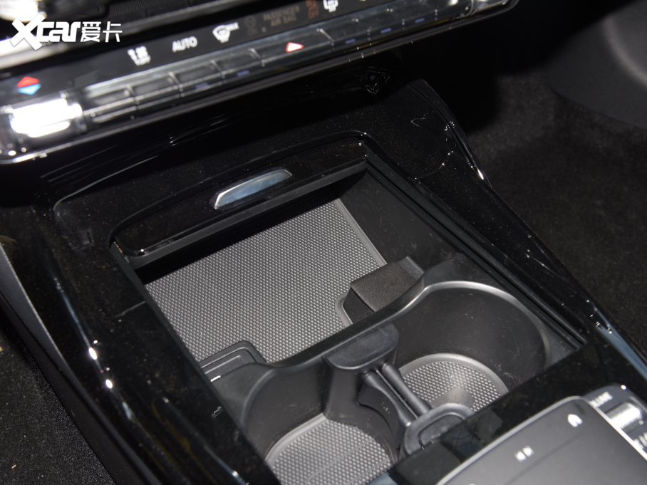 2022YCLAAMG AMG CLA 45 S 4MATIC+