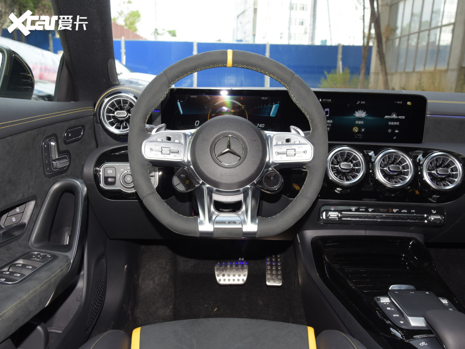 2022YCLAAMG AMG CLA 45 S 4MATIC+