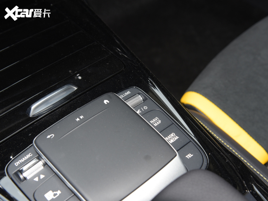 2022YCLAAMG AMG CLA 45 S 4MATIC+