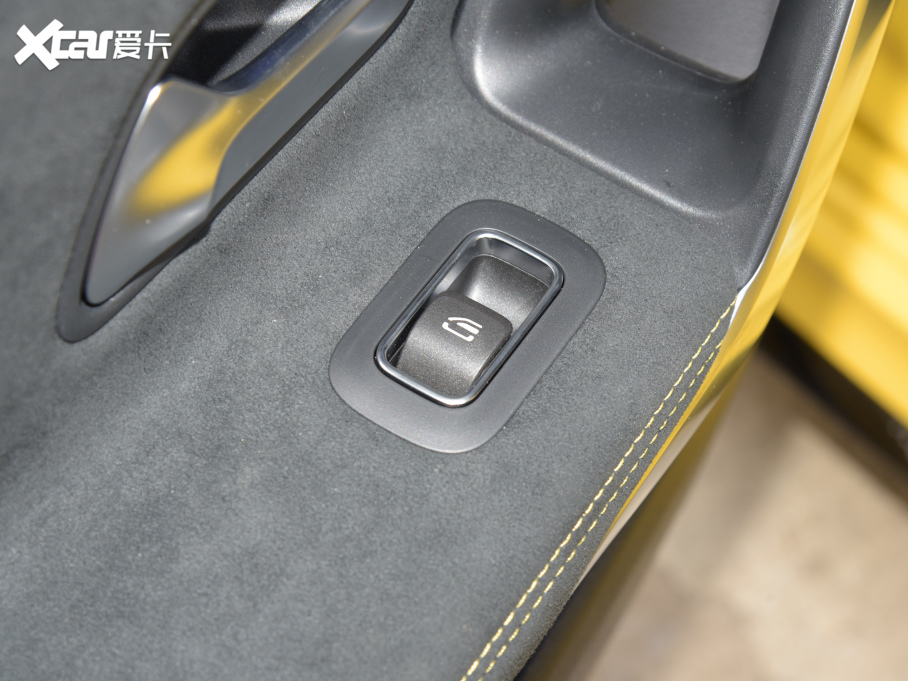 2022YCLAAMG AMG CLA 45 S 4MATIC+